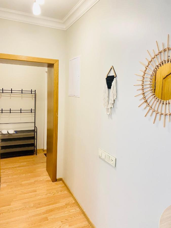 Like Home Apartments&Rooms Alma-Ata Buitenkant foto